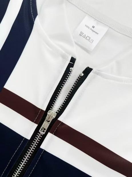 CONJUNTO | HOMBRE CON ESTAMPADO