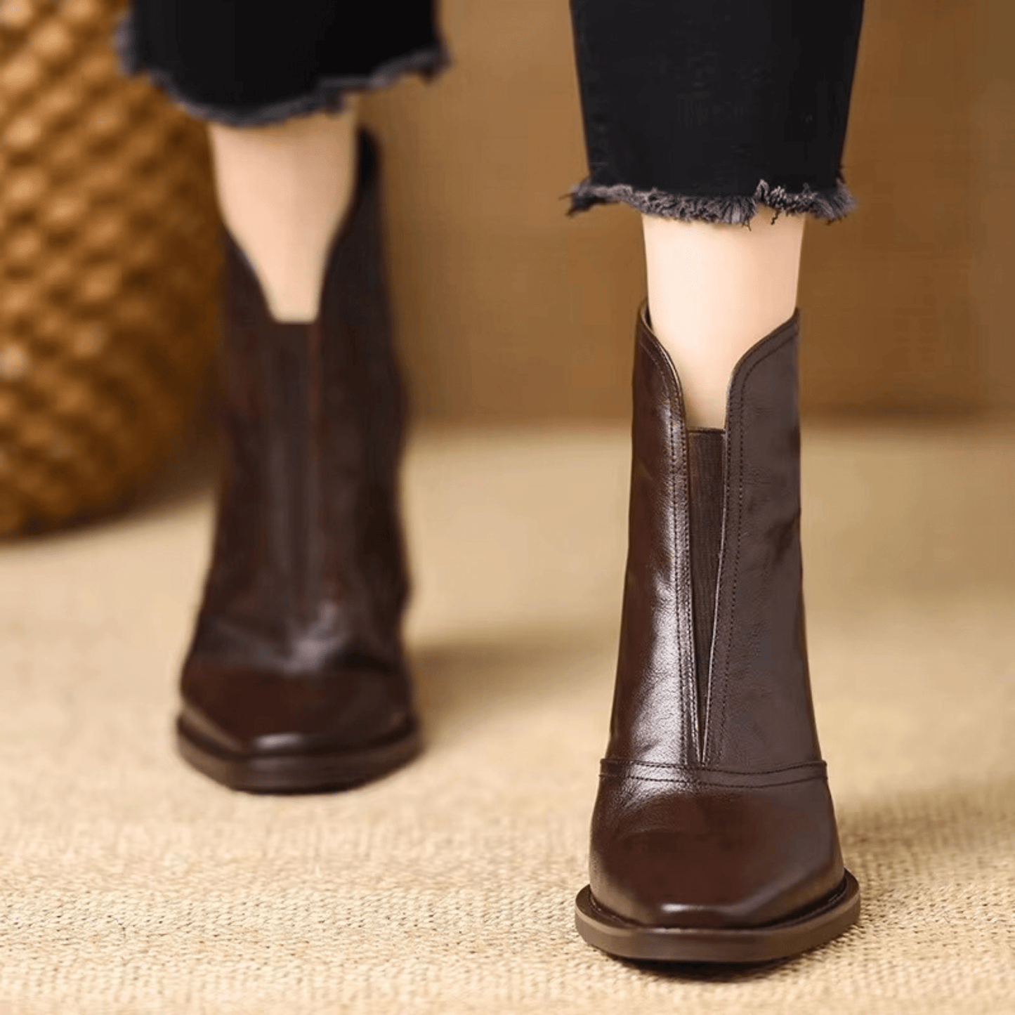 VALERIA | BOTINES CUERO MARRÓN