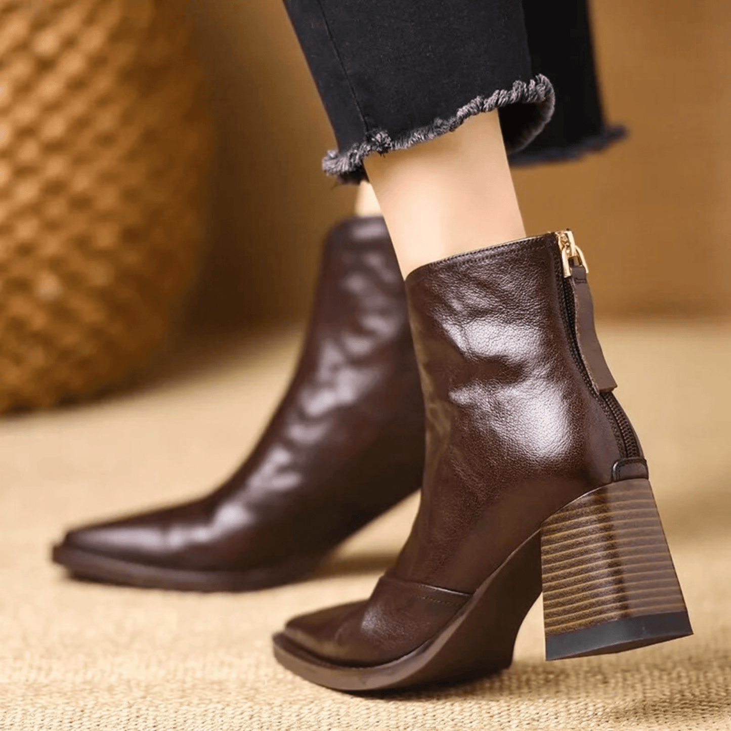VALERIA | BOTINES CUERO MARRÓN